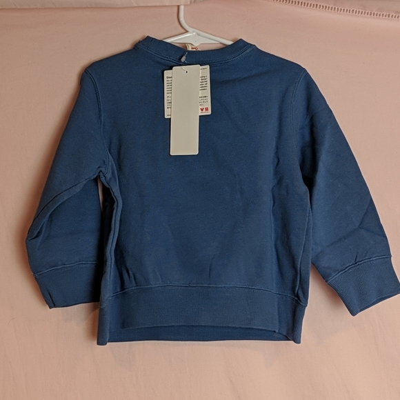 Disney x Uniqlo Mickey Mouse Sweatshirt - Picture 3 of 4